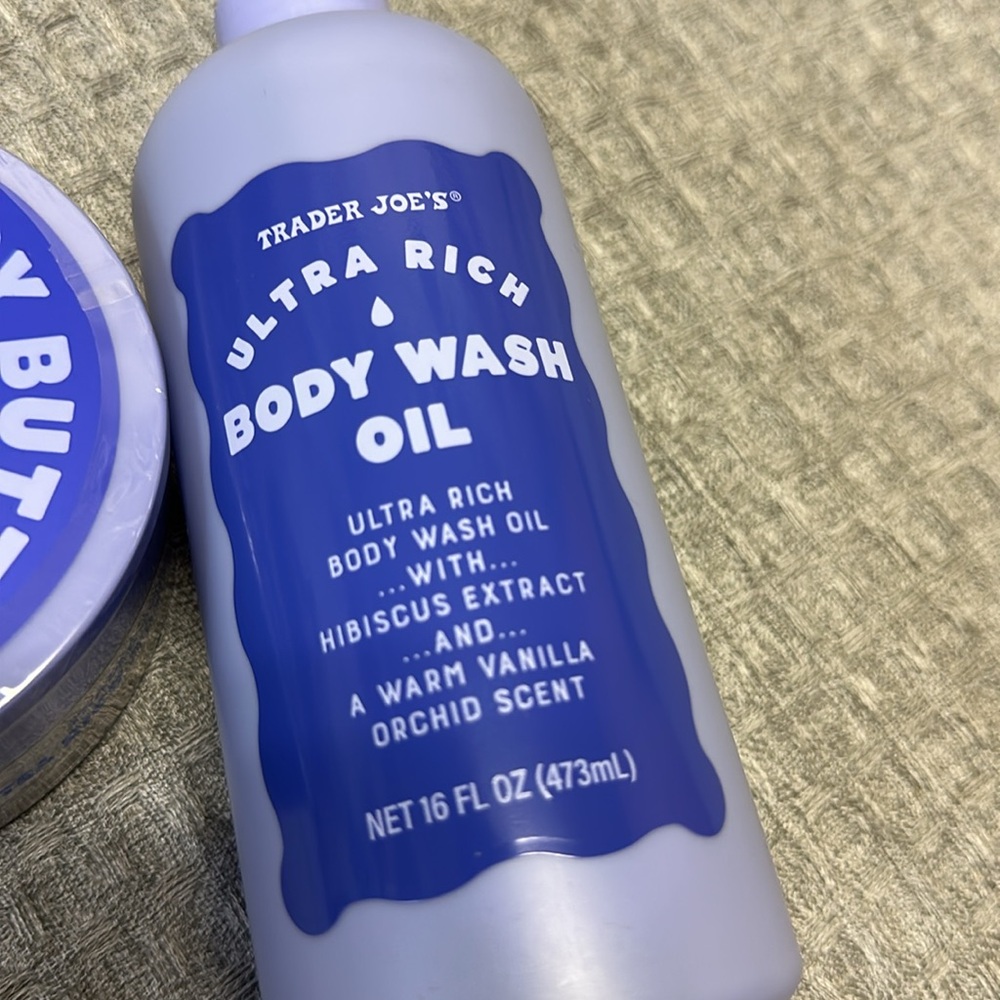 Trader Joe’s ultra rich, body wash oil and ultra rich body butter, duo set. New - Picture 3 of 6